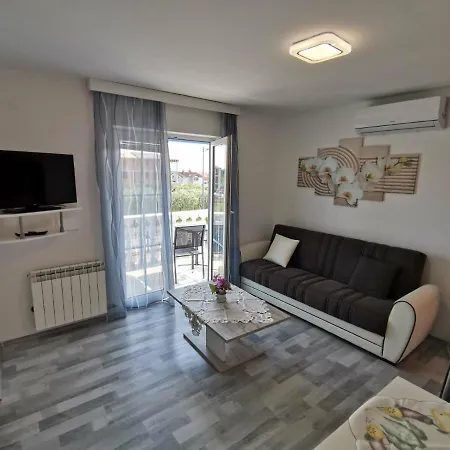 Apartment Toni Porec