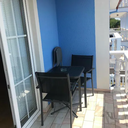 Appartement Toni *